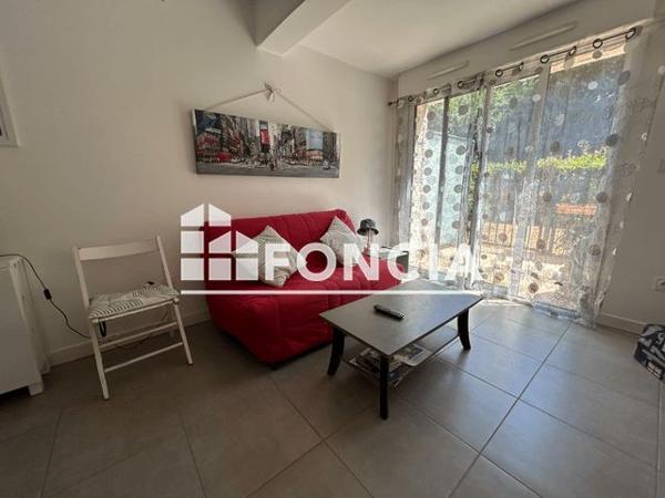 Location Studio meublé 28.37 m² - 12 RUE HENRI AMEL La Rochelle 17000