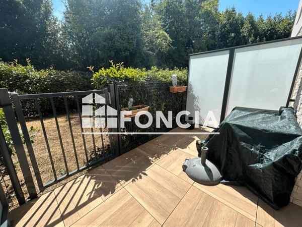 Location Studio meublé 28.37 m² - 12 RUE HENRI AMEL La Rochelle 17000