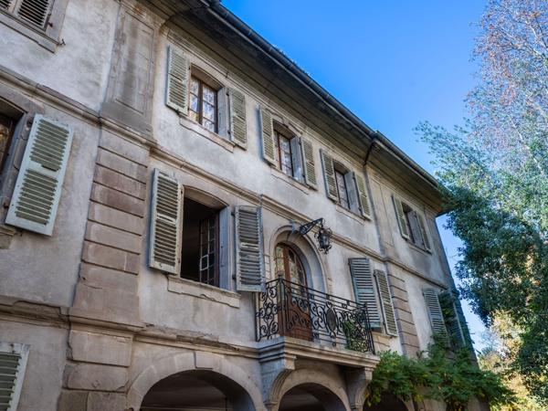 Vente Maison de luxe Douvaine 15 Pièces 1131 m²