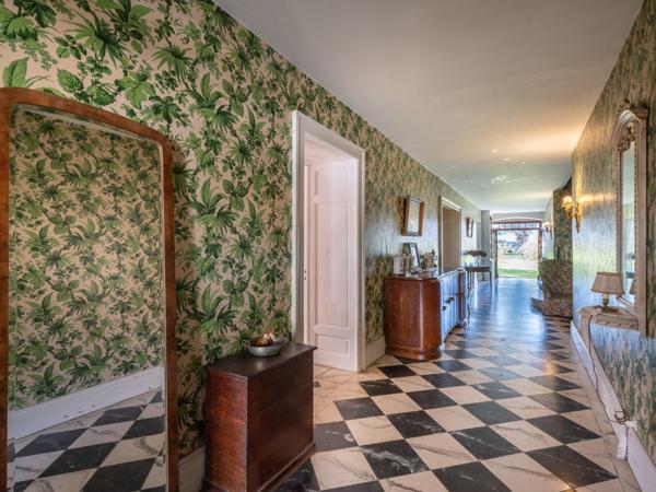 Vente Maison de luxe Douvaine 15 Pièces 1131 m²