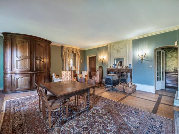 Vente Maison de luxe Douvaine 15 Pièces 1131 m²