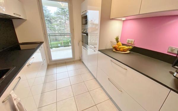 Appartement à vendre    3 pièces • 68,04 m2 Lyon 5