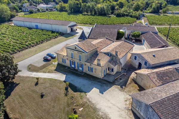 Vente Château Bordeaux 10 Pièces 2000 m²