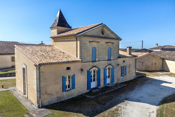 Vente Château Bordeaux 10 Pièces 2000 m²