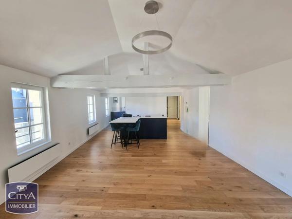 Appartement à vendre 4 pièces 81.32m² Saumur (49400)