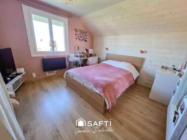 Pavillon 5p- 3ch- sous-sol total + dépendance 35m²