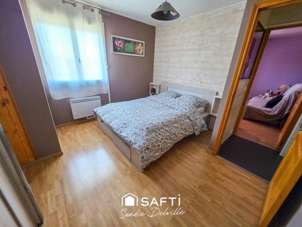 Pavillon 5p- 3ch- sous-sol total + dépendance 35m²