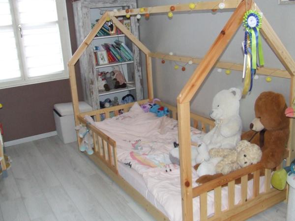 TRES JOLIE MAISON DE VILLE ENTIEREMENT RENOVEE !