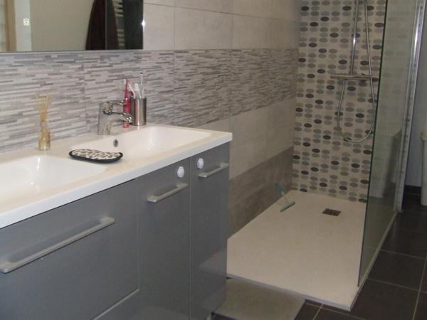 TRES JOLIE MAISON DE VILLE ENTIEREMENT RENOVEE !