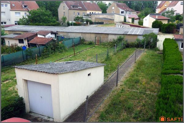 Maison de caractère, 2 chambres, garage et jardin