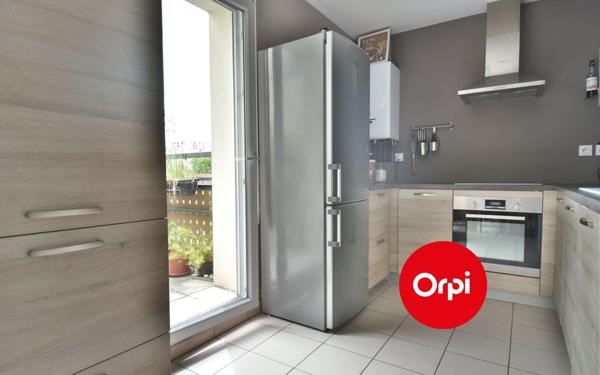 Appartement à vendre    4 pièces • 75,50 m2 Saint-Priest