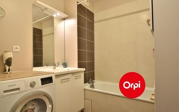 Appartement à vendre    4 pièces • 75,50 m2 Saint-Priest