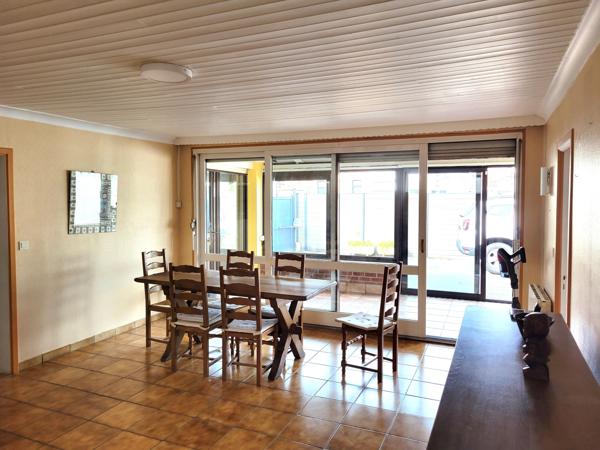 Maison
         3 pièces
        - 80 m² 199 000 € *