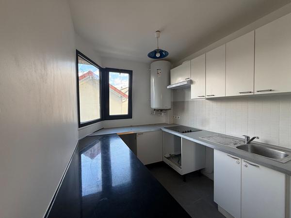 Appartement 3 pièces - 50m² - 1050€ CC