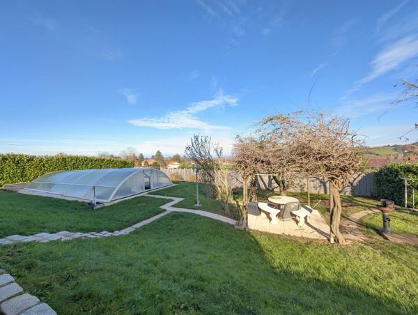 Maison à vendre 9 pièces à PERREUX (42) En exclusivité