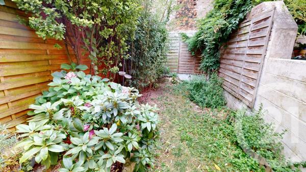 Appartement à vendre  4 pièces - 93,39 m 2   ST QUENTIN  - 02