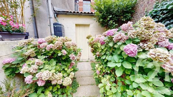 Appartement à vendre  4 pièces - 93,39 m 2   ST QUENTIN  - 02
