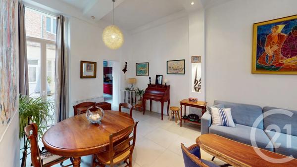 Appartement à vendre  4 pièces - 93,39 m 2   ST QUENTIN  - 02