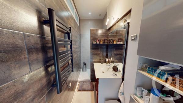 Appartement à vendre  4 pièces - 93,39 m 2   ST QUENTIN  - 02