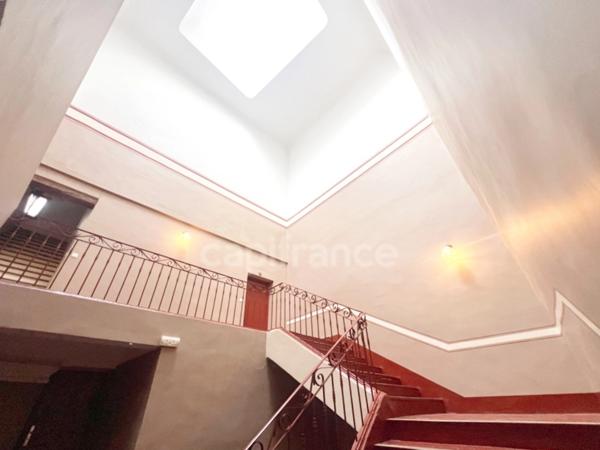 Appartement bourgeois à vendre 3 pièces 2 chambres 77m2 porte de la Saunerie MANOSQUE (04)