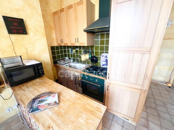 Appartement bourgeois à vendre 3 pièces 2 chambres 77m2 porte de la Saunerie MANOSQUE (04)