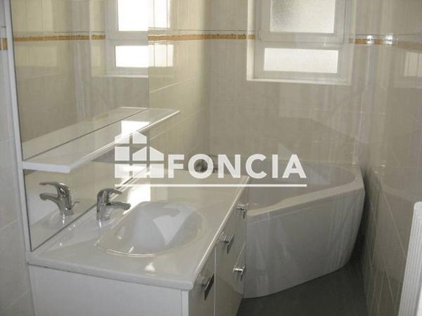 Location Appartement 5 pièces 120 m² - 60 QUAI CLAUDE LE LORRAIN Nancy 54000