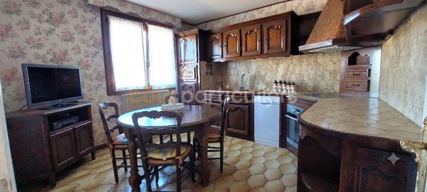 Vente
                Maison107 m² - 6 Pièces -
                    GRANVILLE (50400)