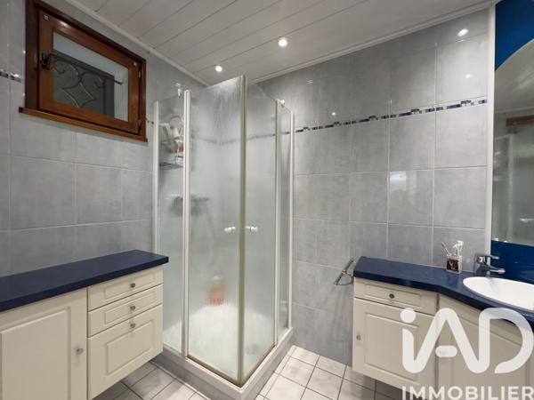 Maison à vendre 6 pièces 142 m² Sillingy