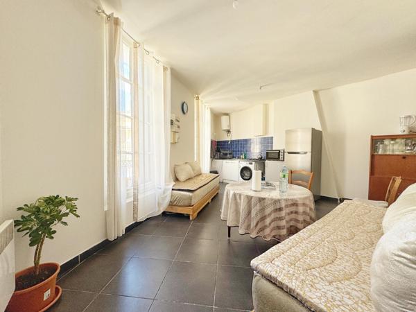 Appartement T2 loué, rue Honorée Euzet