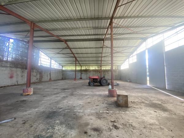Vente murs / Local Industriel / Bâtiment à Arveyres (33500)