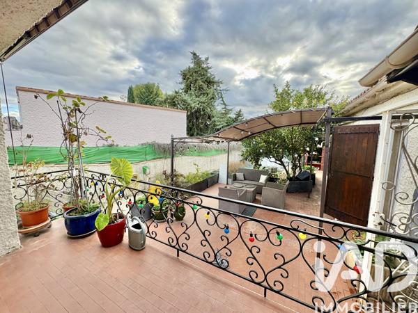 Maison à vendre 4 pièces 92 m² Nîmes-Saint-Césaire
