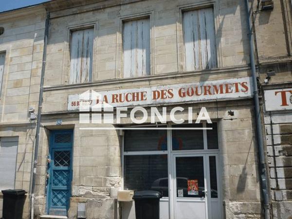 Location Appartement 2 pièces 43 m² - 32 RUE JULES GUESDE Bordeaux 33000