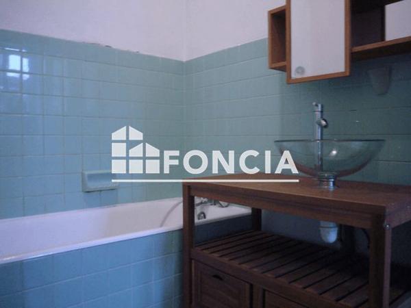 Location Appartement 2 pièces 43 m² - 32 RUE JULES GUESDE Bordeaux 33000