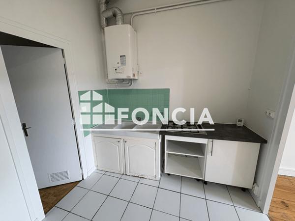 Location Appartement 2 pièces 43.04 m² - 32 RUE JULES GUESDE Bordeaux 33000