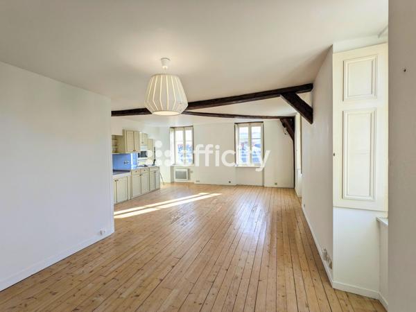 Appartement 2 pièces - 66 m²