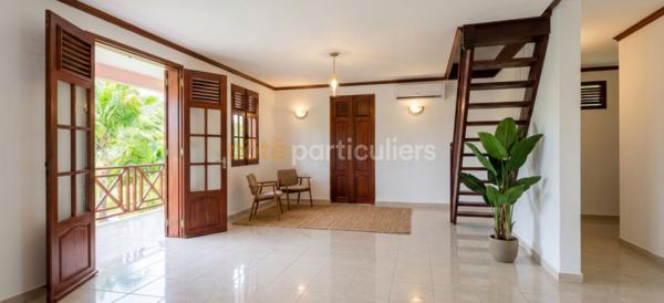 Vente
                Maison112 m² - 4 Pièces -
                    LES ABYMES (97139)