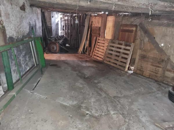 Maison avec terrain boiser