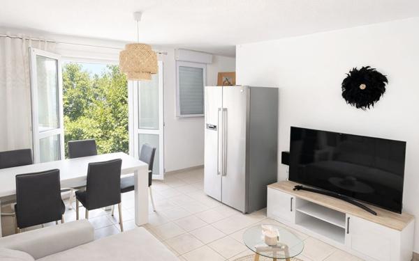 Appartement à louer    3 pièces • 58 m2 Béziers