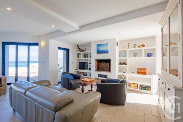 Maison à vendre  5 pièces - 134,70 m2 STE MAXIME - 83