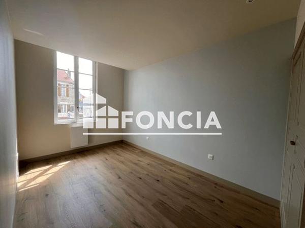 Location Appartement 3 pièces 65.32 m² - 9 AVENUE MARECHAL DE LATTRE DE TASSIGNY Niort 79000