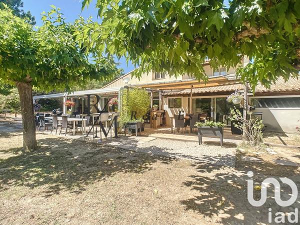 Maison à vendre 12 pièces 330 m² Rognes