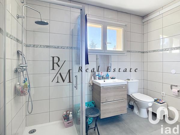 Maison à vendre 12 pièces 330 m² Rognes