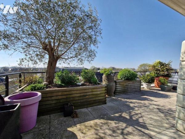 Appartement à vendre à Bruz (35170) en Ille-et-Vilaine (35)
RARE A LA VENTE, DERNIER ETAGE
Ap...