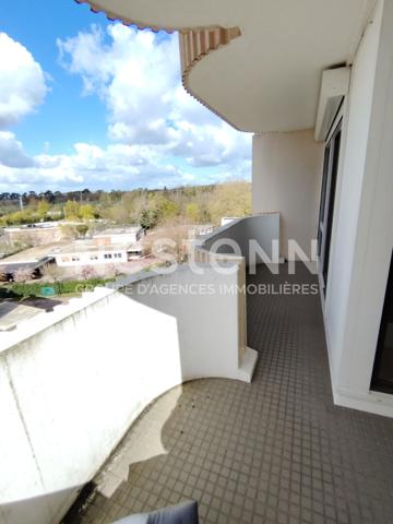 A VENDRE MONTIGNY LE BX LES PRES BEAU 8 PIECES DE 153m² EN DERNIER ETAGE AVEC ASCENSEUR