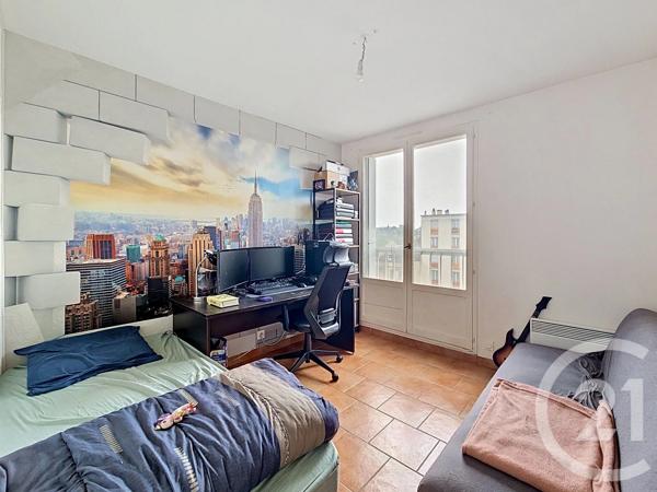 Appartement T4 à vendre  4 pièces - 92,49 m 2   TROYES  - 10