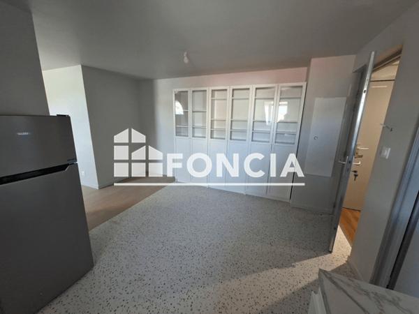 Location Appartement 2 pièces 37.05 m² - 14 RUE RAYMOND POINCARE Nancy 54000