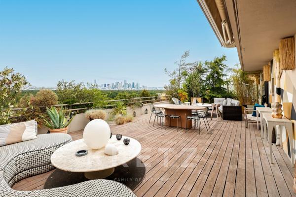 Paris 16ᵉ – Penthouse d’exception avec terrasses panoramiques