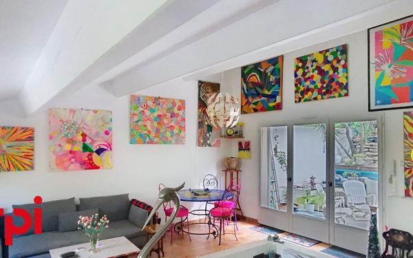 Maison à vendre    4 pièces •  La Cadière-d'Azur