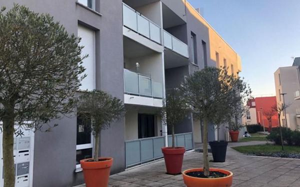 Appartement à vendre    2 pièces • 41 m2 Villenave-d'Ornon