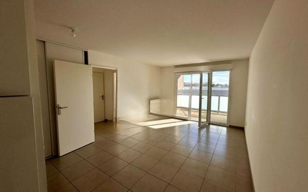 Appartement à vendre    2 pièces • 41 m2 Villenave-d'Ornon